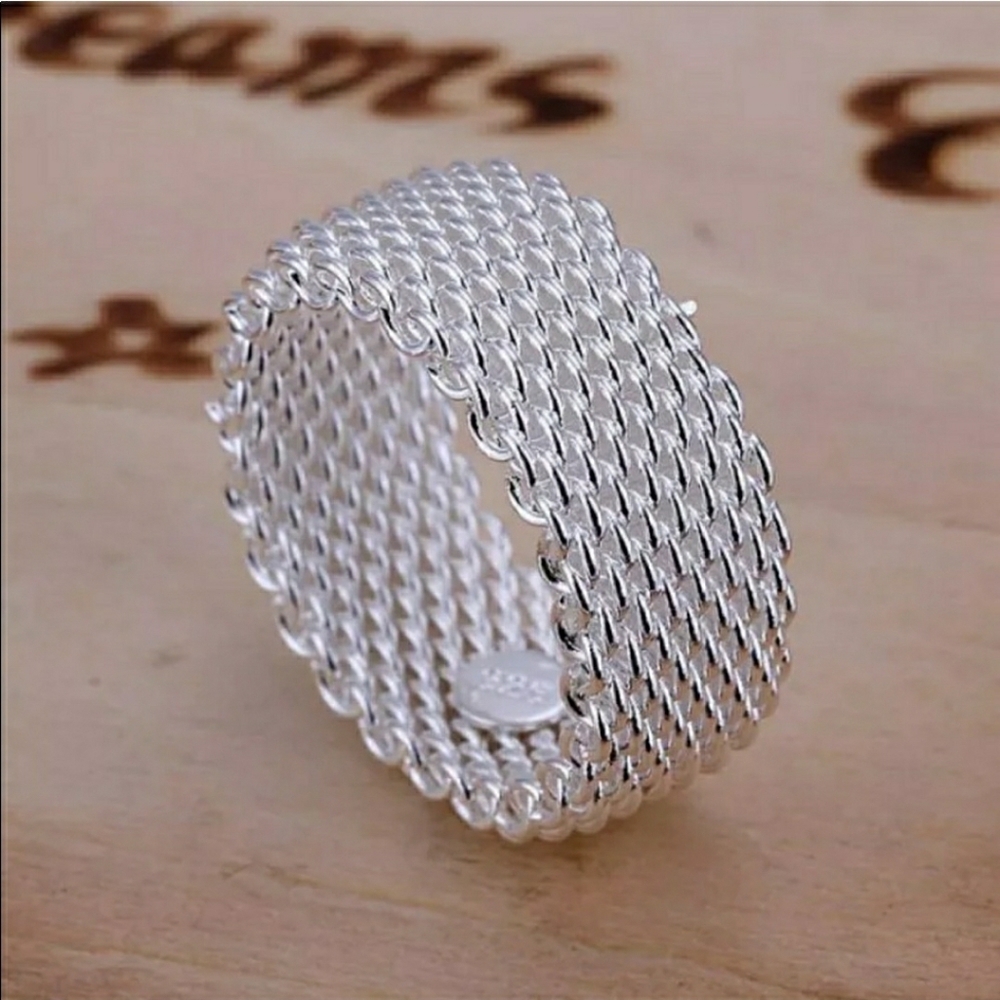 FINAL SALE .925 Silver Ring - Picture 2 of 3